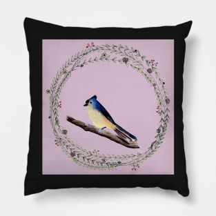 Little bird with wreath and lilac colored background Pillow