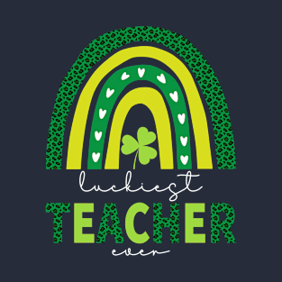 Luckiest Teacher Ever Funny Leopard Rainbow St Patricks Day T-Shirt