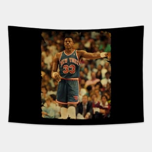 Patrick Ewing - Vintage Design Of Basketball Tapestry