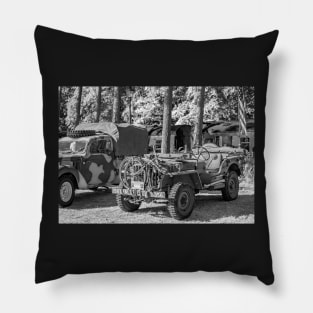 World War 2 military jeep on display Pillow