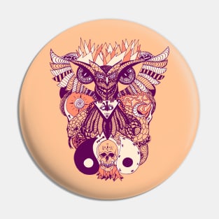 Peach Owl And Ageless Skull Pin