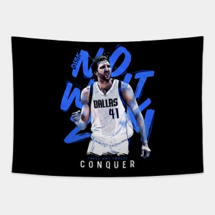 Dirk Nowitzki Tapestry