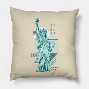 Statue of liberty. Land of the free Pillow