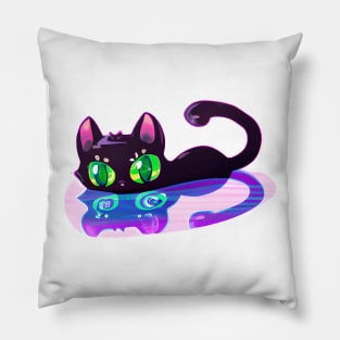 Cat with hypnosis eyes Pillow