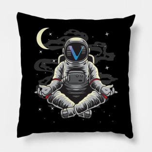 Astronaut Yoga Vechain Crypto VET Coin To The Moon Token Cryptocurrency Wallet Birthday Gift For Men Women Kids Pillow