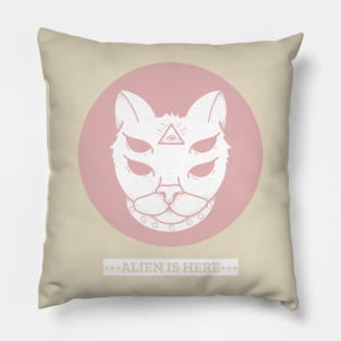 Alien is here- cat alien design Pillow