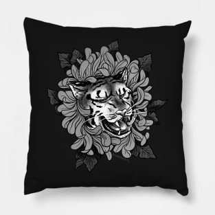 tiger + flower (grayscale) Pillow