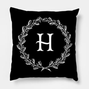 Beautiful Letter H Alphabet Initial Monogram Wreath Pillow