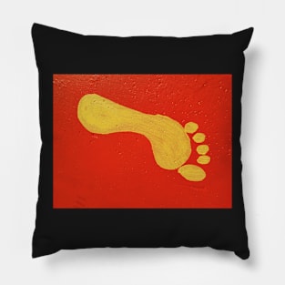 FOOT LONG outline in YELLOW Pillow