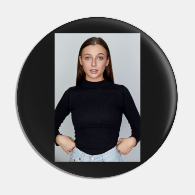 Pin on Emma Chamberlain