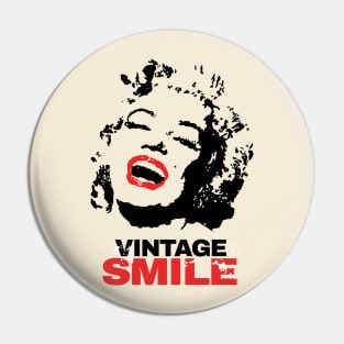 Love your Vintage Smile Pin