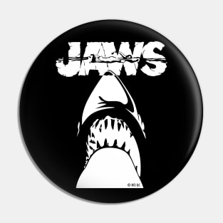 JAWS - GREAT WHITE DANGEROUS SHARK white Pin