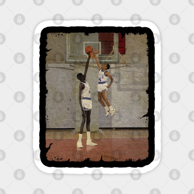 Manute Bol (231cm) and Spud Webb (168cm) Magnet by Wendyshopart