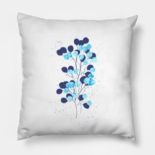 Round Aspen Tree Leaves Pillow