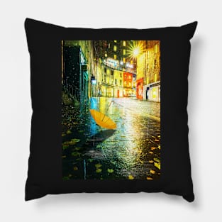 Autumn rain on West Bow Pillow