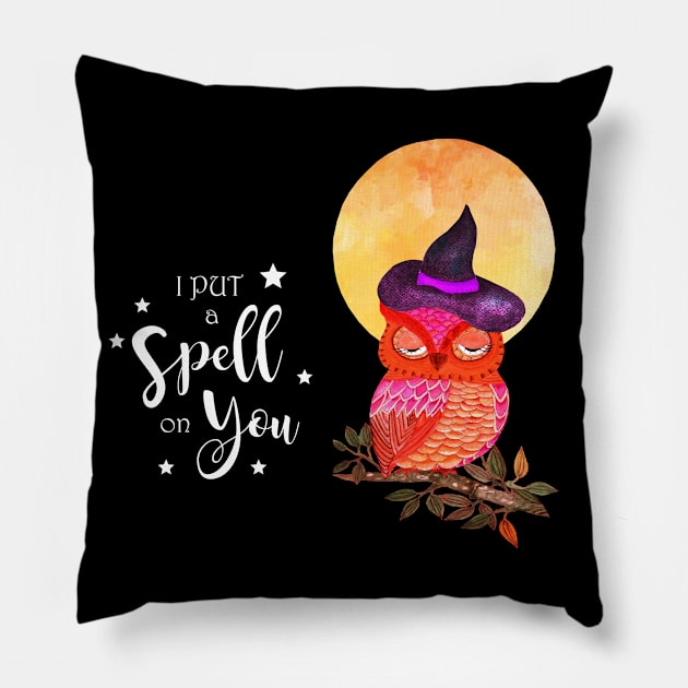 I put a spell on you halloween witchy owl Pillow by LatiendadeAryam