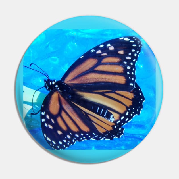 Beautiful Nature Monarch Butterfly Pin by HutzcraftDesigns