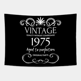 Vintage 1975 - Birthday Gift For Men Tapestry