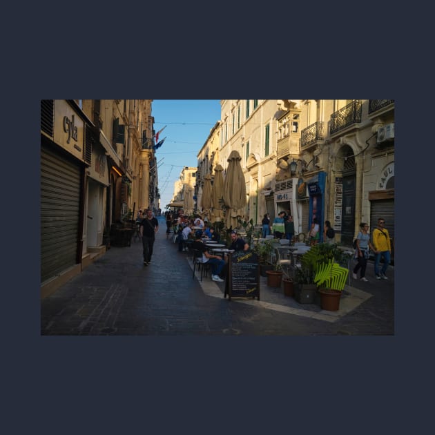 Sunday evening in Valletta by Violaman