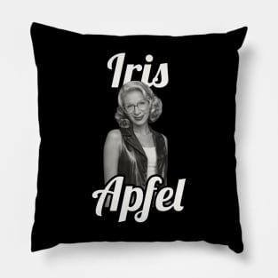 Iris Apfel / 1921 Pillow