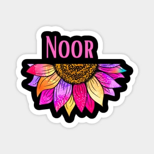 Noor name Magnet