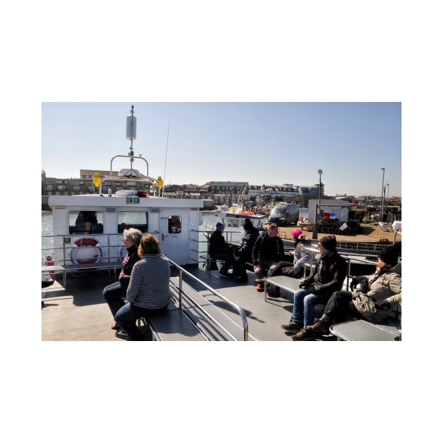 Farne Island tour returning to harbour - Seahouses, Northumberland, UK by richflintphoto