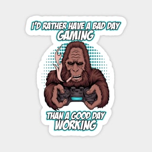 Funny Gaming Shirt Video Games Yeti Bigfoot Retro Gamer Magnet