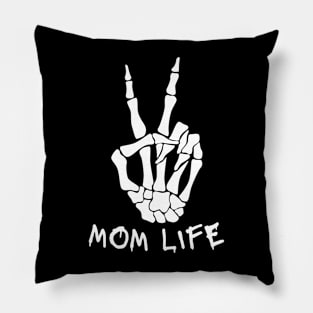 Mom life - skull Pillow