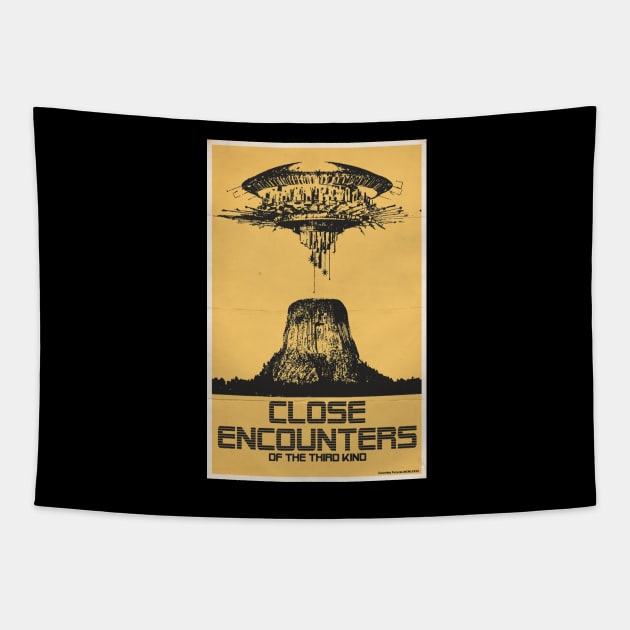 Close Encounters of the Third Kind Movie Poster Tapestry by trevorduntposterdesign