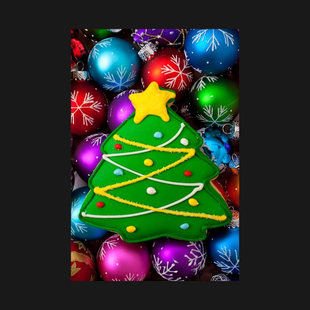 Christmas tree cookie with ornaments by photogarry