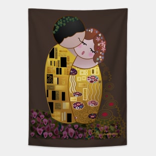 Kokeshis The kiss of Klimt Tapestry