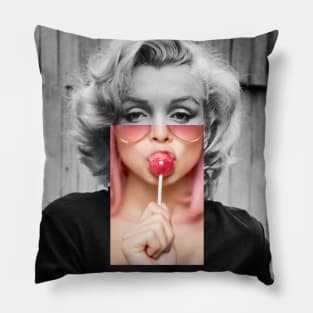 Marilyn Pillow