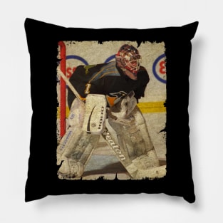 Peter Skudra, 1999 in Pittsburgh Penguins (2.71 GAA) Pillow