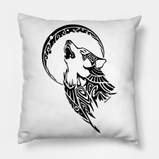 Howling Tribal Wolf Pillow