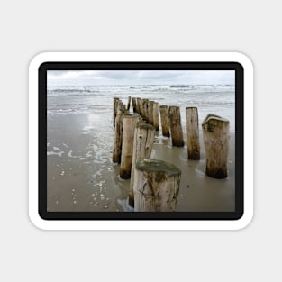 Groyne on the North Sea beach Magnet