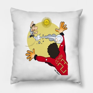 Messi vs Ochoa Pillow