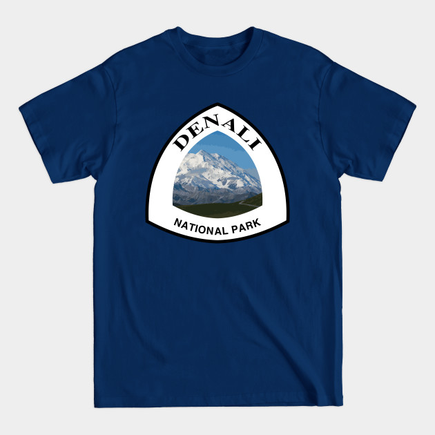 Disover Denali National Park shield - National Park - T-Shirt