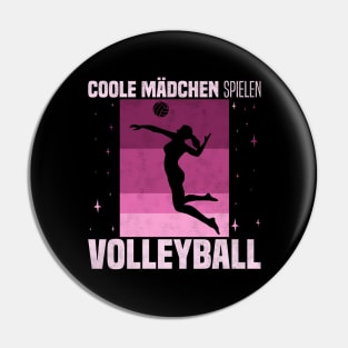 Coole Mädchen spielen Volleyball - Retro Vintagde Design Pin