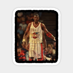 Hakeem Olajuwon - Vintage Design Of Basketball Magnet