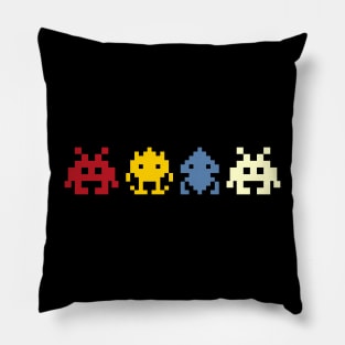 arcade 8 bit legends, space invader aliens Pillow