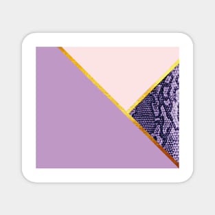 Abstract snake print, color blocking purple Magnet