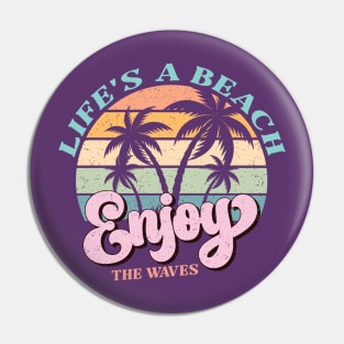 Vintage Surf funny Pin