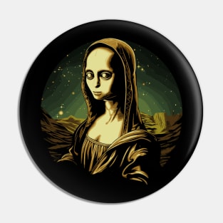 UFO Mona Lisa Alien Gifts Men Women Kids Funny Alien Pin