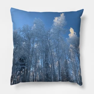 Winter in soldotna alaska Pillow