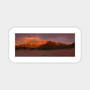 Sedona Red Rocks Sunset Panorama_WGC Magnet