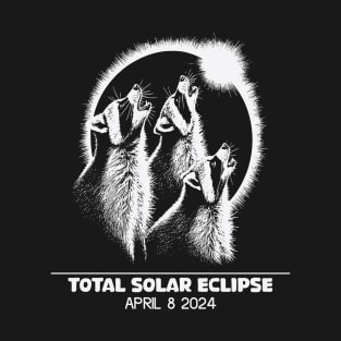 Raccoons Total solar eclipse 2024 T-Shirt