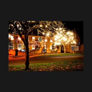 Broadway Christmas Lights Cotswolds Worcestershire T-Shirt