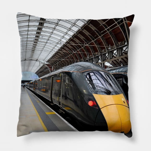 GWR 800 class trains at Paddington Pillow by Random Railways