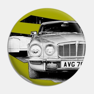 Retro XJ6 Pin