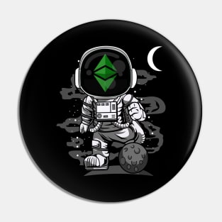 Astronaut ETH Ethereum Classic Coin To The Moon Crypto Token Cryptocurrency Wallet Birthday Gift For Men Women Kids Pin